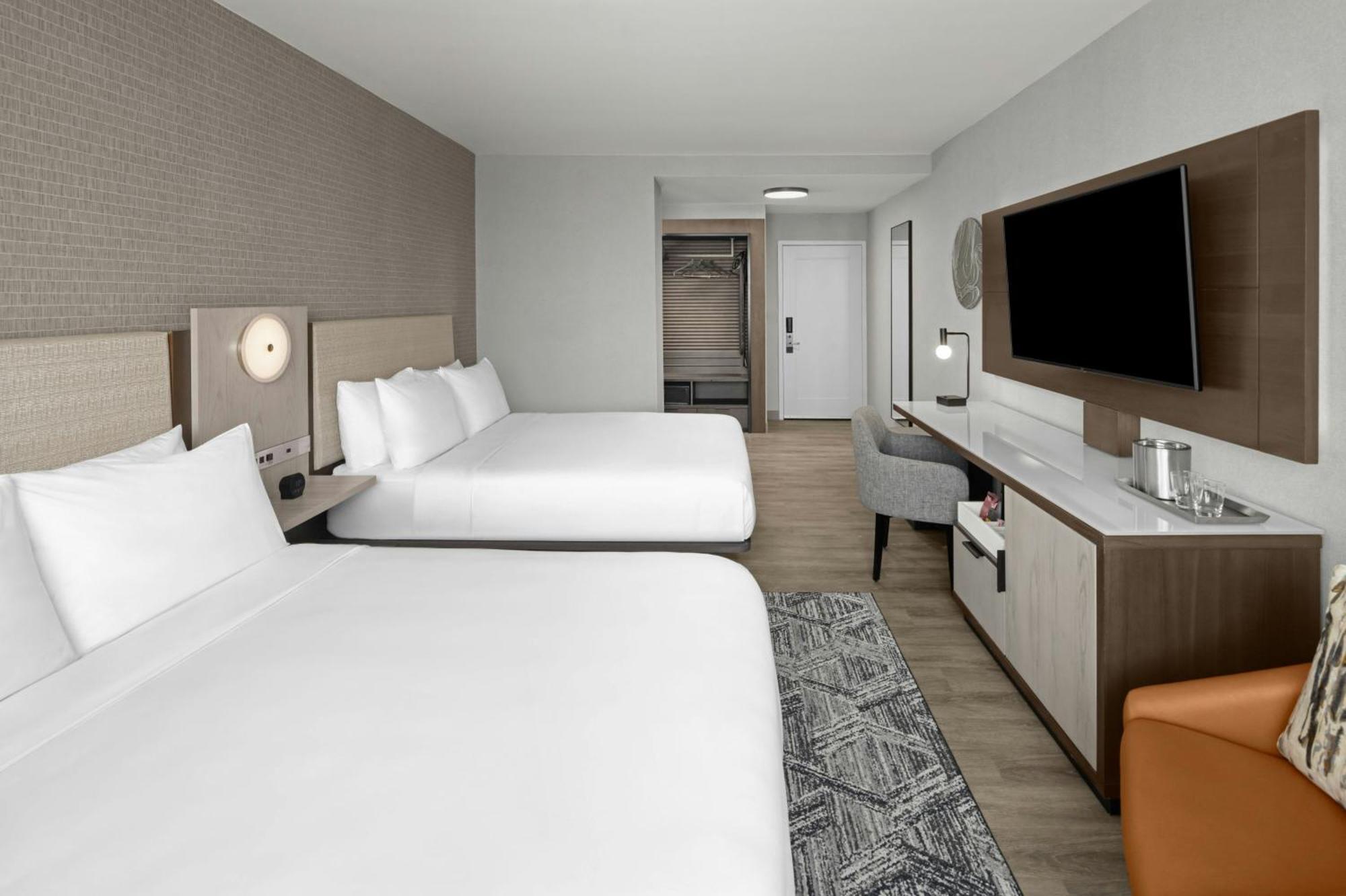 The National Landing Hotel Crystal City Арлингтон Экстерьер фото
