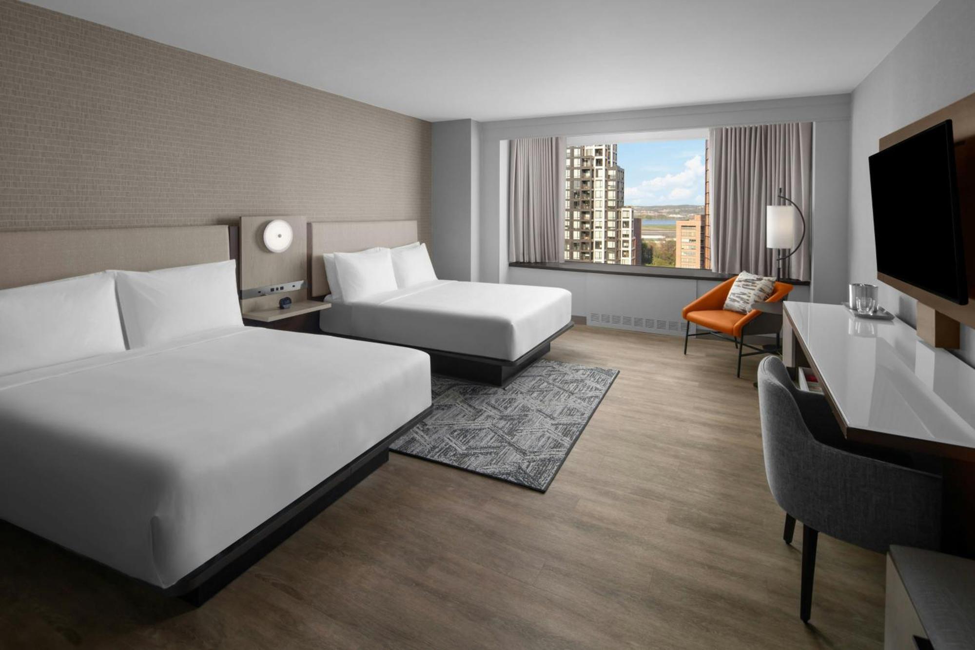 The National Landing Hotel Crystal City Арлингтон Экстерьер фото